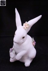 画像: 【リヤドロ】【花飾りの白ウサギ1】
