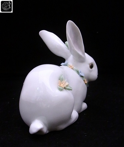 画像: 【リヤドロ】【花飾りの白ウサギ2】