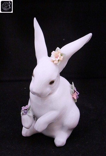 画像1: 【リヤドロ】【花飾りの白ウサギ1】
