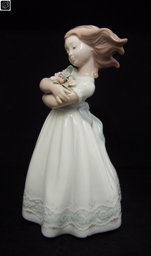 購入オーダー 限定値下げ！ リヤドロ Lladro 【さわやかな風