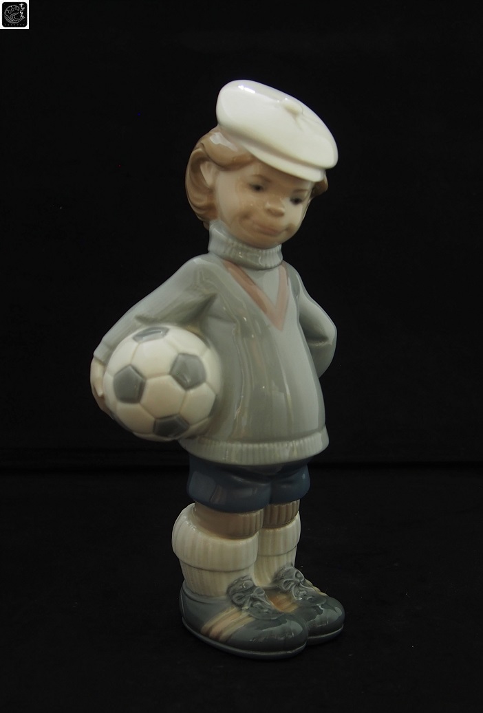 リアドロ　サッカー少年