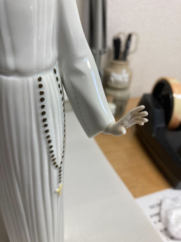 画像1: ベルを奏でる修道士（左手指）